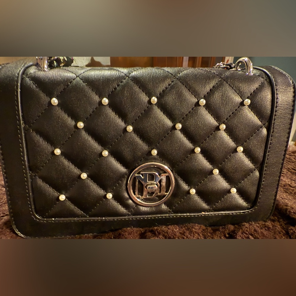 Badgley Mischka Black Quilted Crossbody with Pearl Details NWT